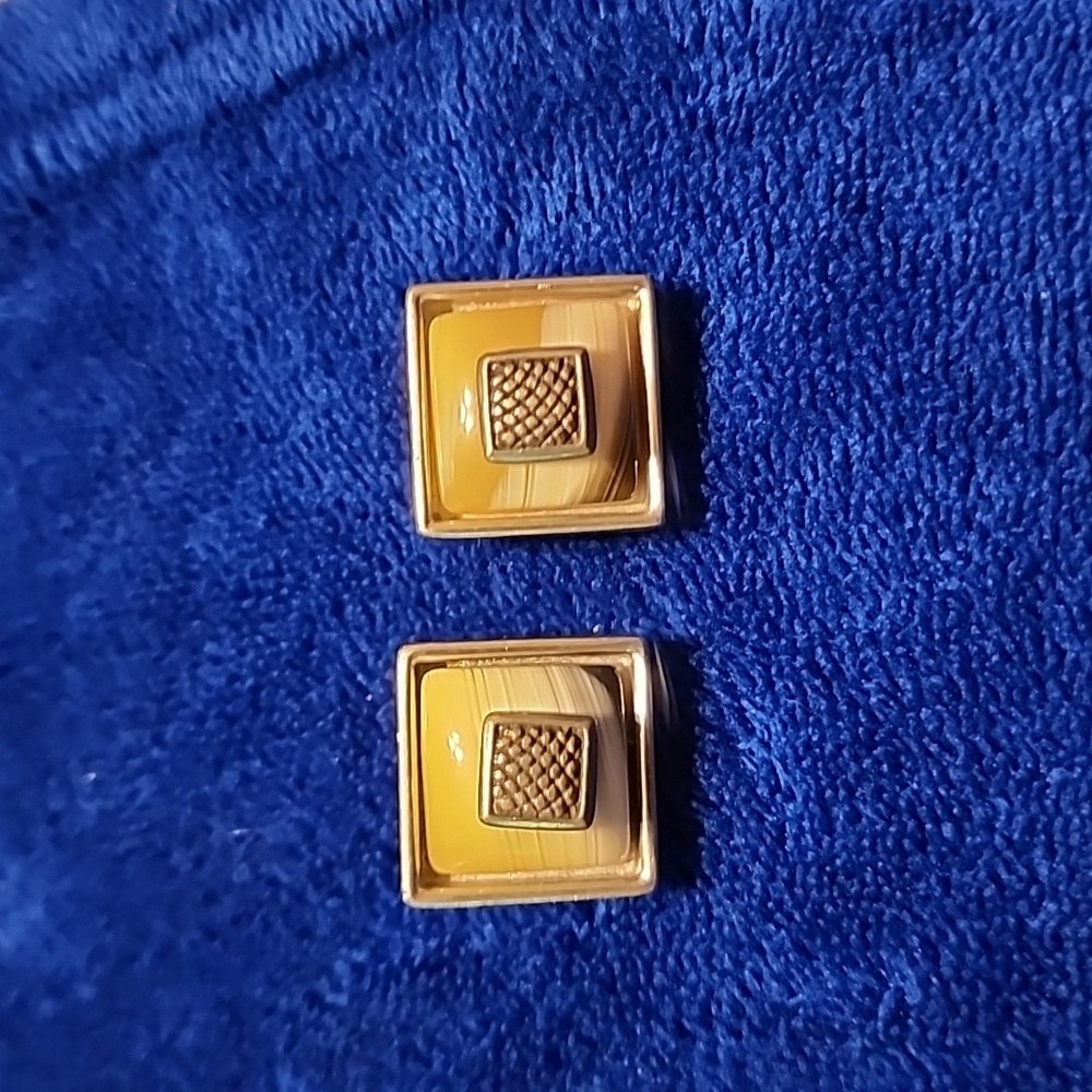 Ben-Amun stunning silver earrings in great condition used clip in